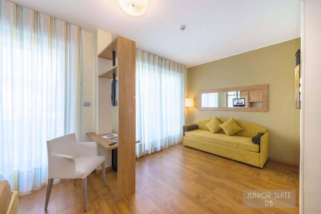 Hotel San Marco Bibione Buitenkant foto