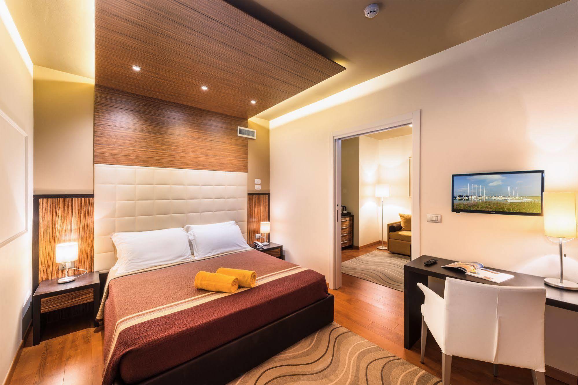 Hotel San Marco Bibione Buitenkant foto