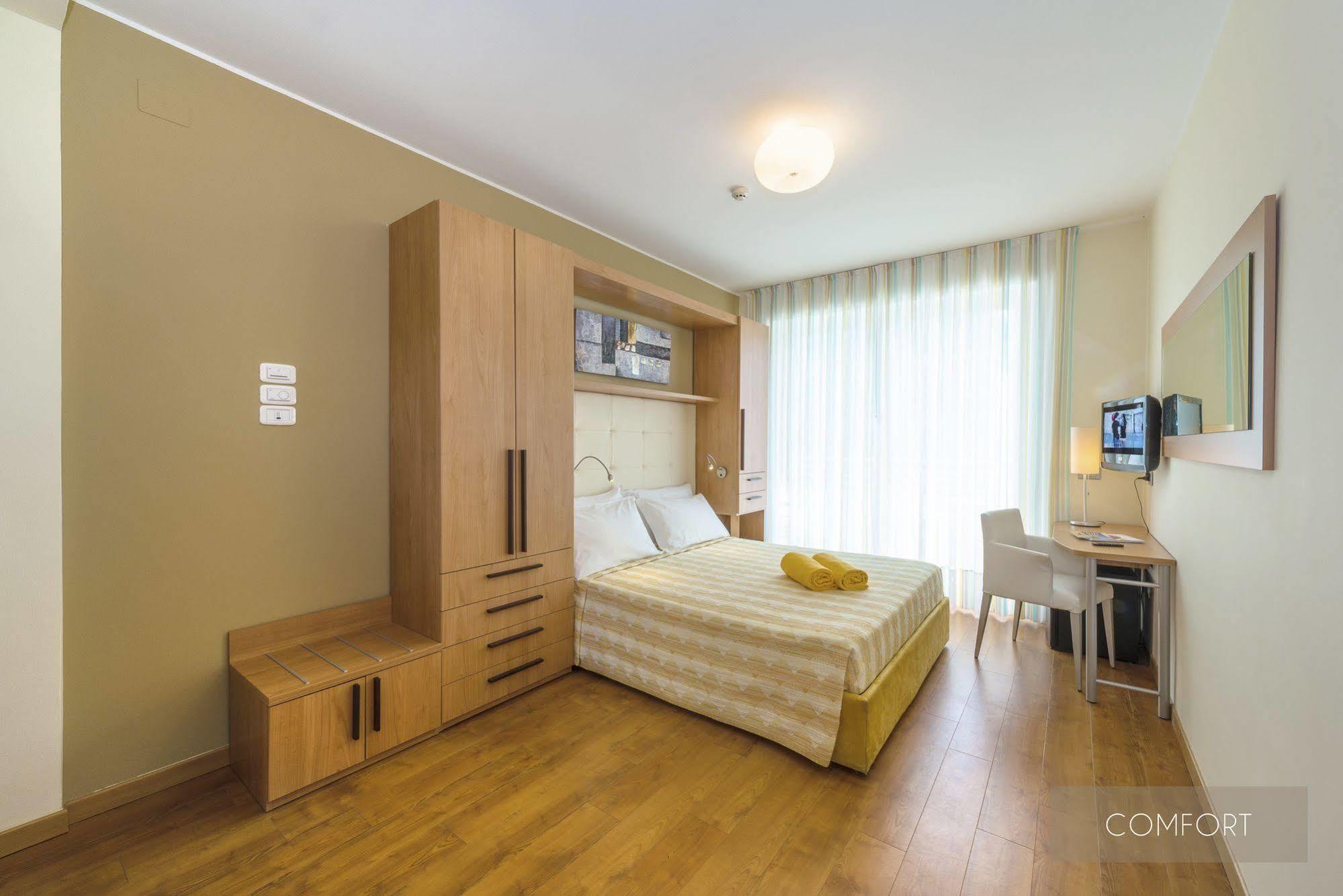 Hotel San Marco Bibione Buitenkant foto