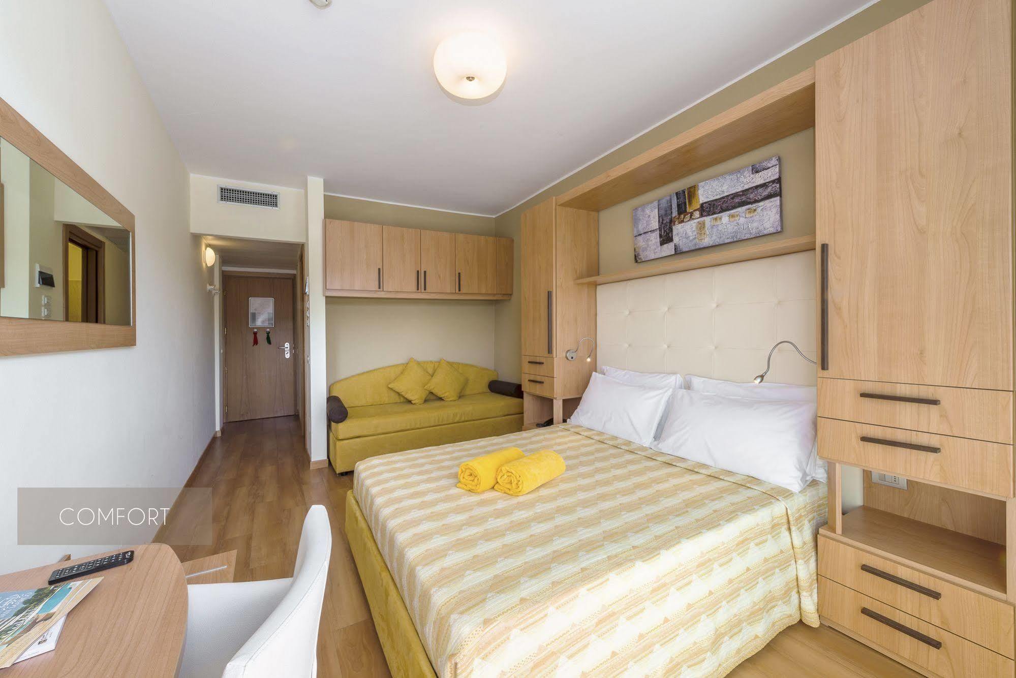 Hotel San Marco Bibione Buitenkant foto