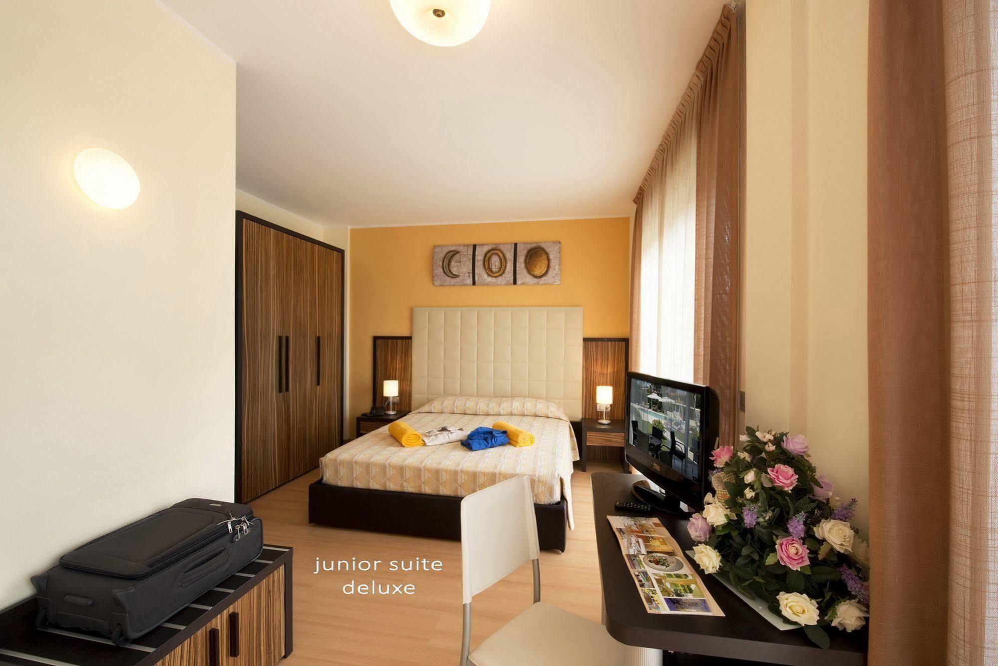 Hotel San Marco Bibione Buitenkant foto