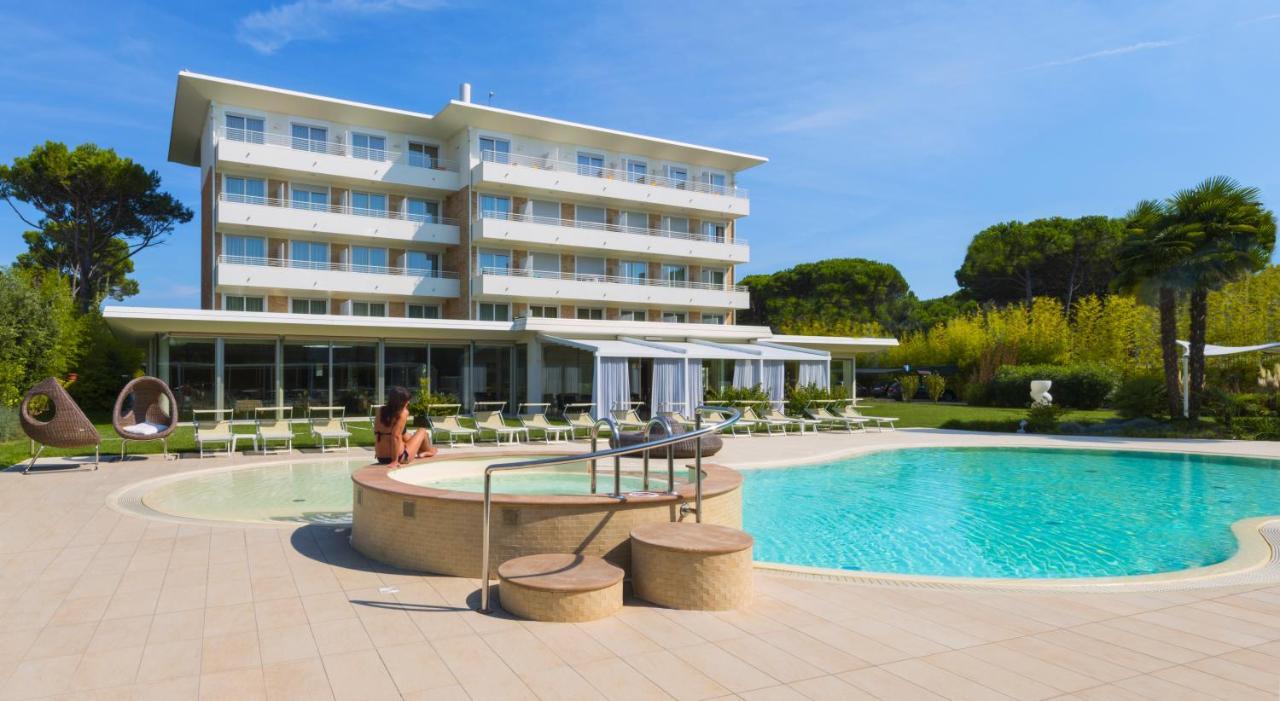 Hotel San Marco Bibione Buitenkant foto